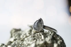 Oxidized Silver Labradorite Ring | Labradorite feldspar ring