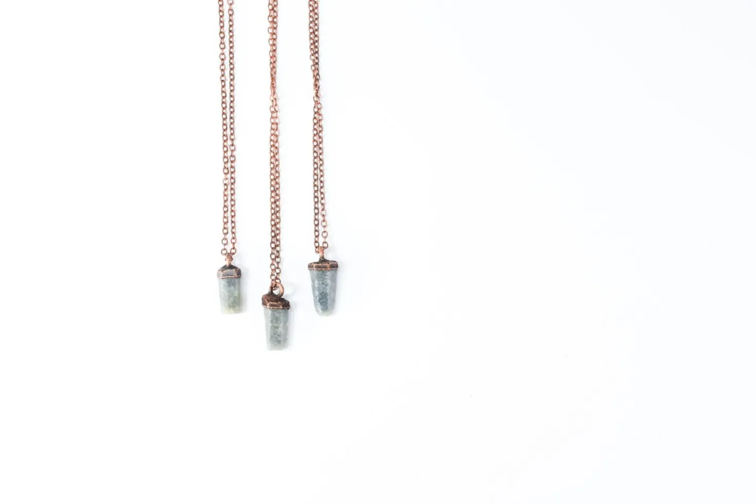 Raw sapphire necklace | Raw sapphire crystal pendant