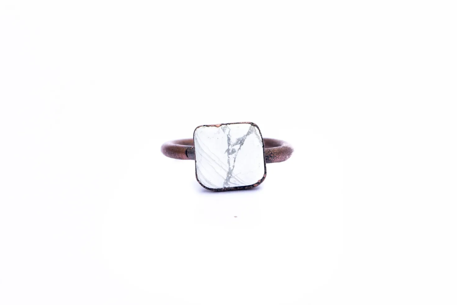 SALE Raw howlite ring | Natural howlite